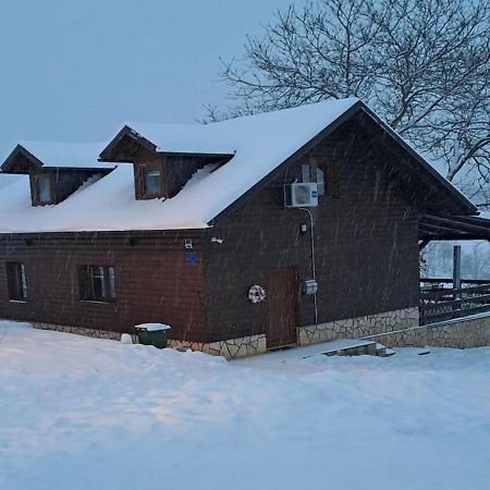 Villa Matan House Otočac Exterior foto